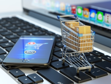 Online shopping, internet purchases and e-commerce concept, mode